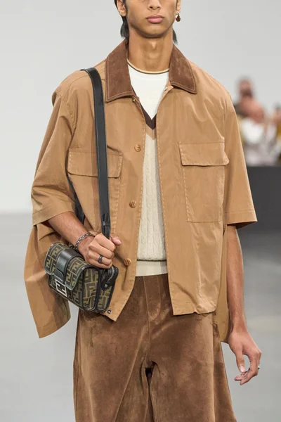Look 68